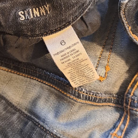 American Eagle Skinny Jeans - Picture 4 of 4